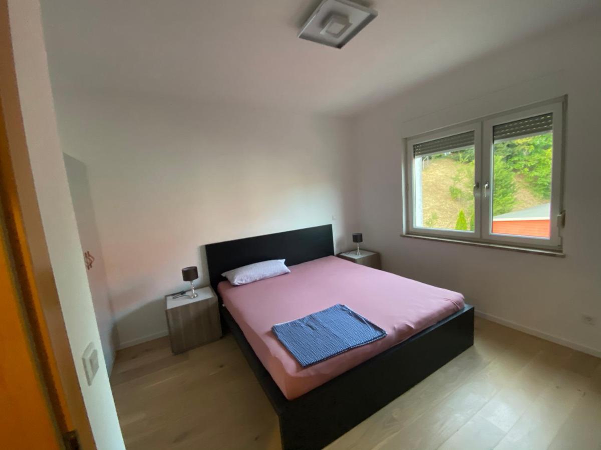 Apartment Mit Parkblick Gratkorn Exteriör bild