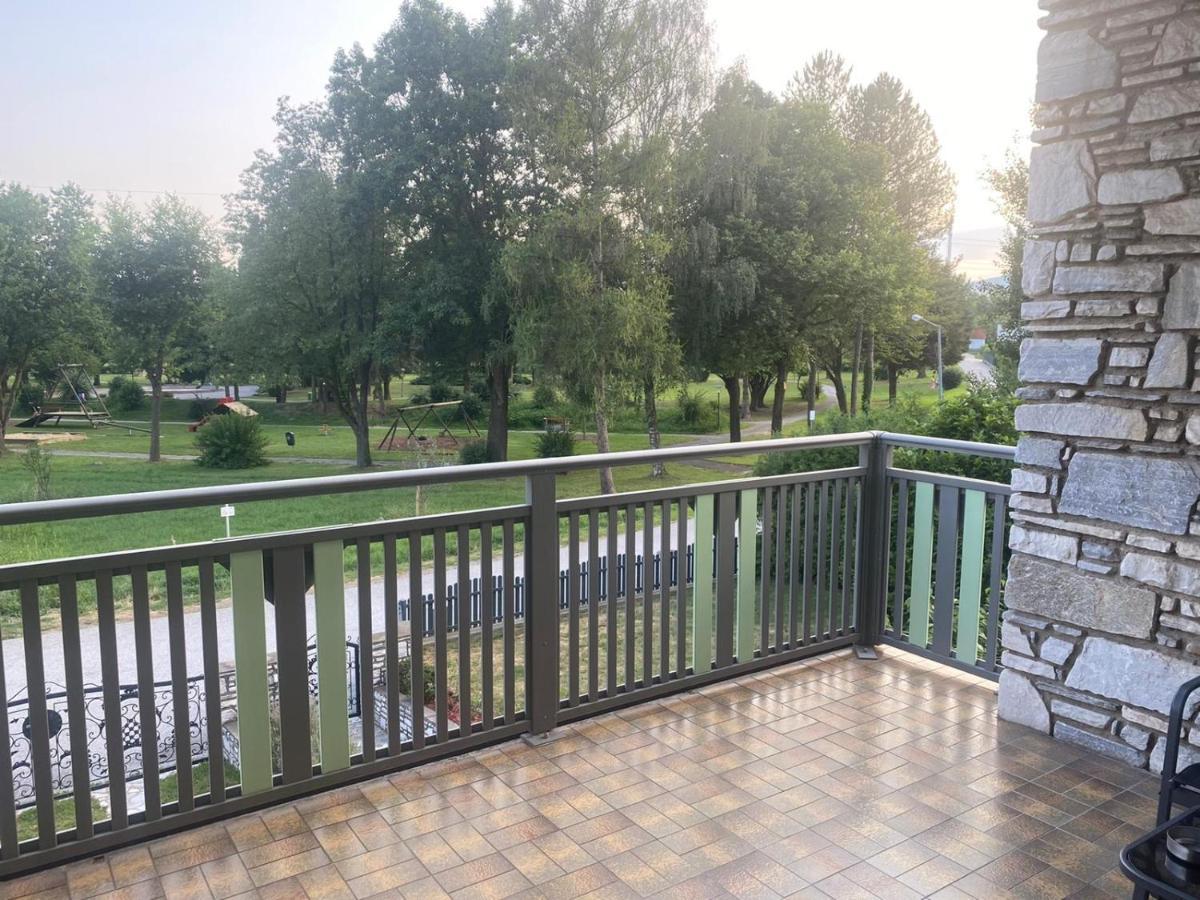 Apartment Mit Parkblick Gratkorn Exteriör bild
